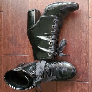 Kenneth Cole black patent boots, size 6